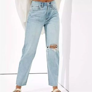 ae 90’s boyfriend jeans